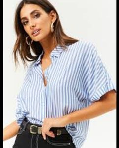 🌼Striped button down shirt